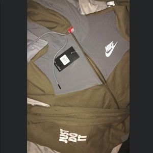 forest green nike sweatsuit